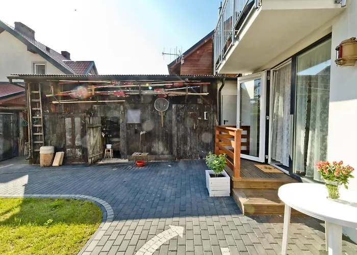 In Kaperska 度假居 Chałupy